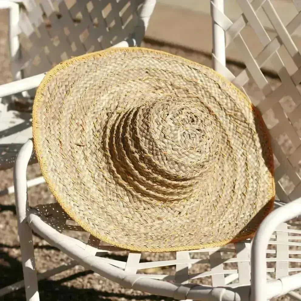 Chapeau de paille rond large Balinese Pecatu jaune beurre