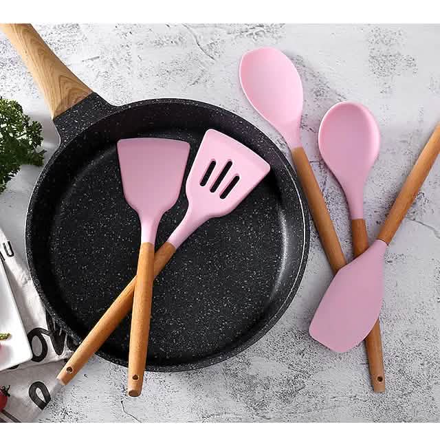 Ensemble de 12 ustensiles de cuisine en silicone à manche en bois
