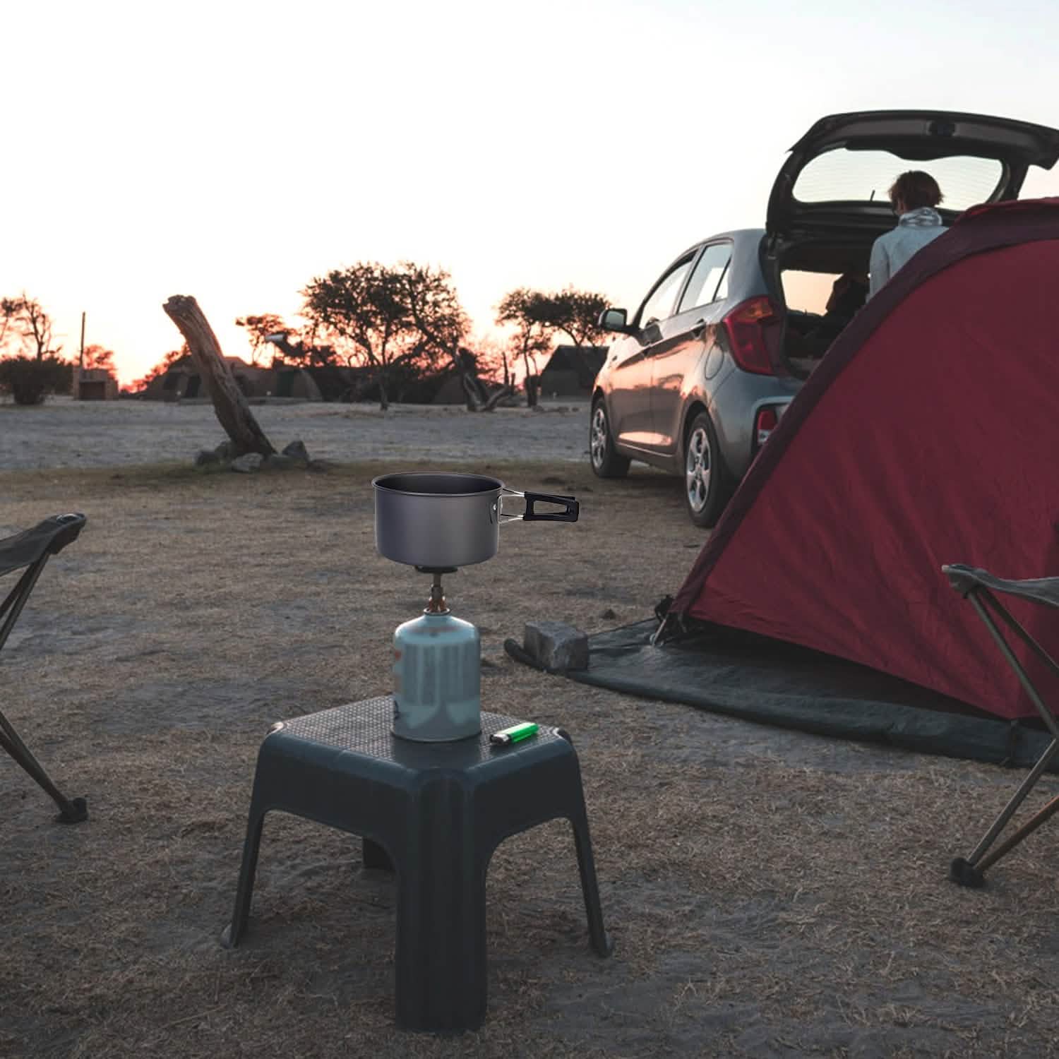 12 pièces : batterie de cuisine de camping