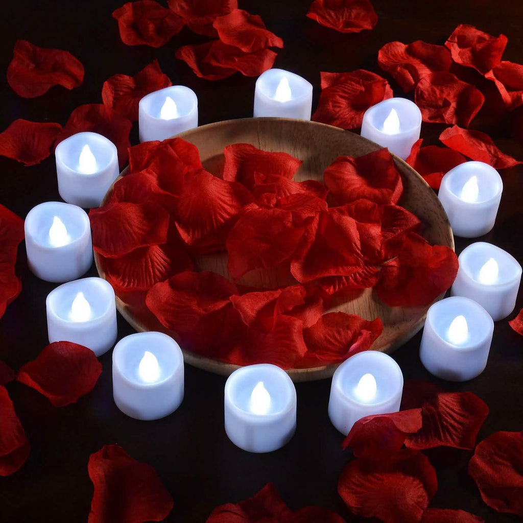 12 pièces : Bougie LED chauffe-plat avec 100 pétales de rose artificiels