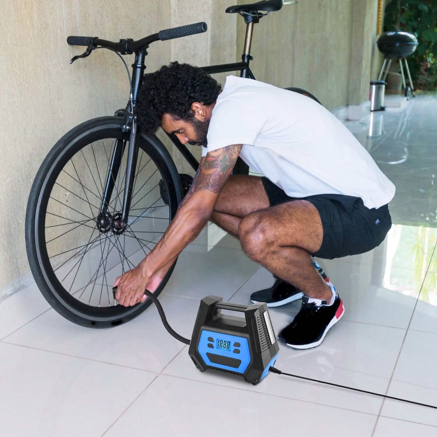 Pompe à pneu portable d'une puissance maximale de 120 W avec affichage numérique et lumière LED