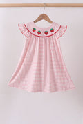 Robe vichy rose à broderie fraise