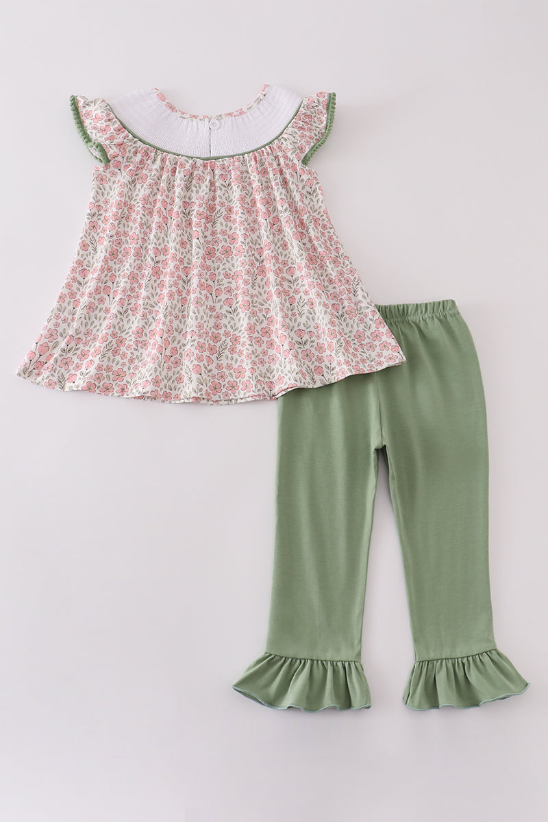 Ensemble pantalon rose smocké à volants fleuris