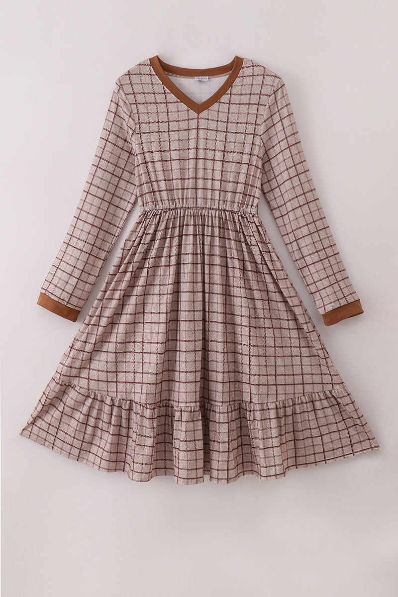 Robe trapèze écossaise marron