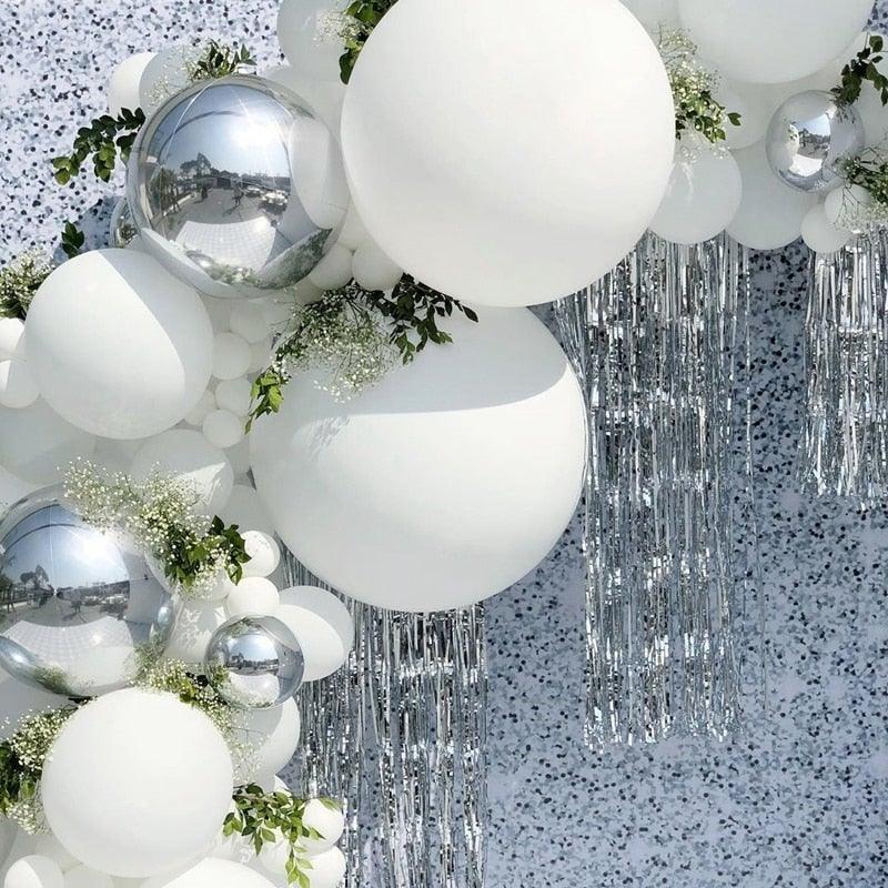 125 Pièces Kit Arche Ballon Confettis Blanc Argent Métallique pour Décorations Fête Mariage Anniversaire Baby Shower Douche Nuptiale Fête d'Anniversaire Luxe Ballons de Mariage Décoration