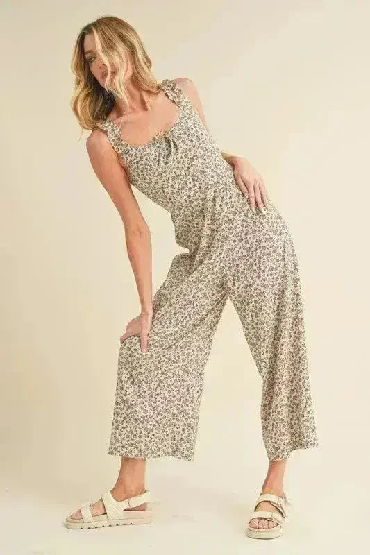 Combinaison pantalon large décolleté cœur Aemi + Co Floral