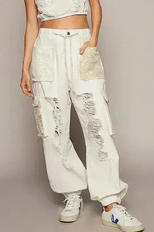 Jean déchiré à patch en crochet - Denim bohème brodé | Femstylo