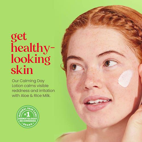 Burts Bees Lotion Visage Apaisante Jour au Lait de Riz et Aloe, Lotion Apaisante pour Peaux Sensibles, Soin d'Origine Naturelle à 98,9 %, Flacon de 51 g.