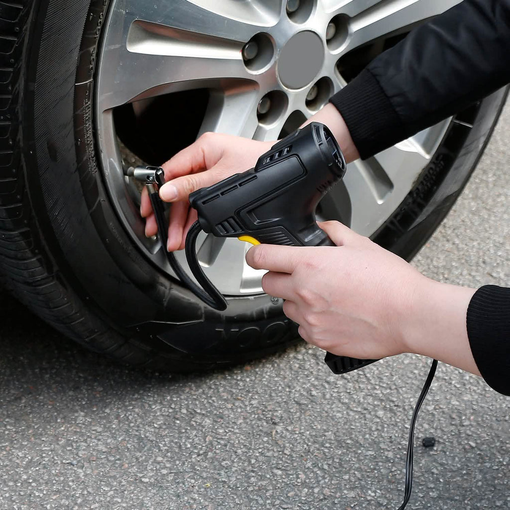 Gonfleur de pneu de voiture numérique 12V avec lumière LED 150 PSI