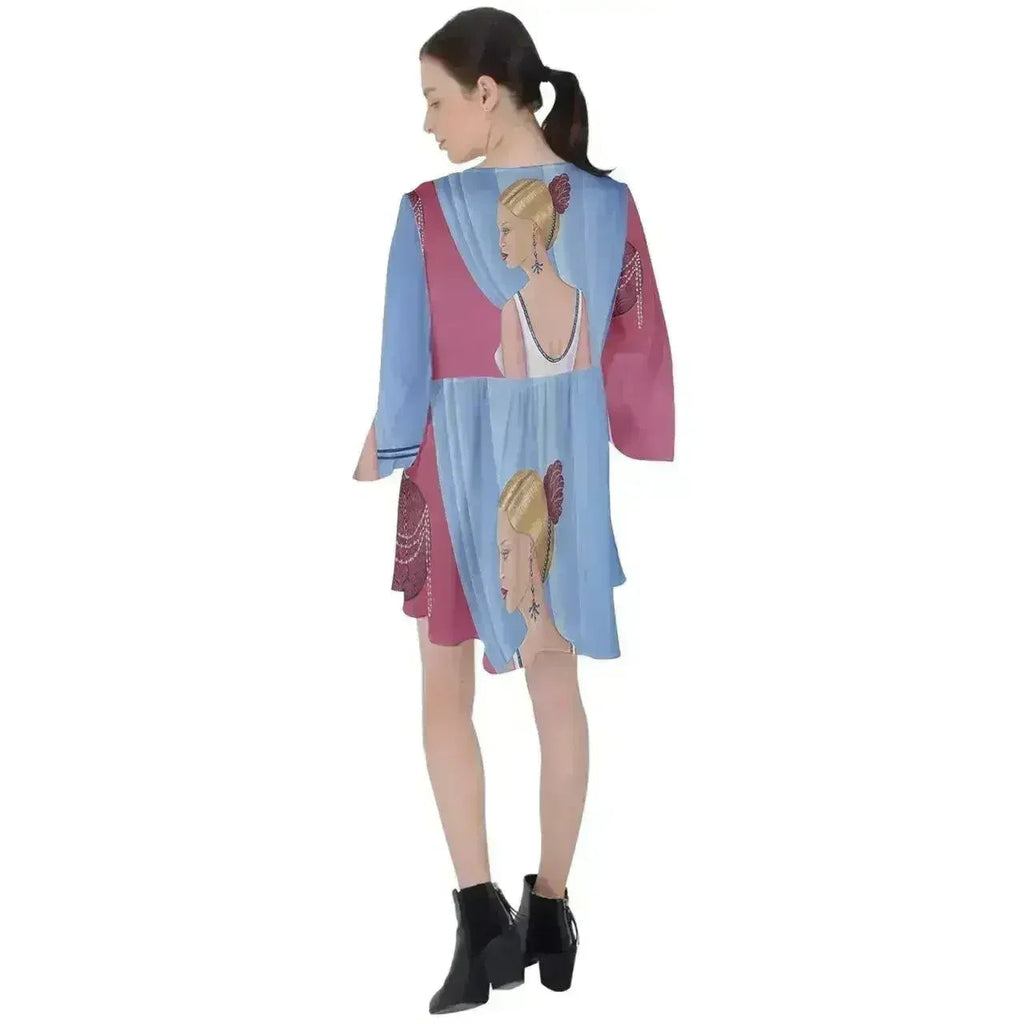 Robe courte évasée à manches évasées et col en V Palm Beach Perfume
