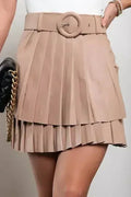 Mini-jupe plissée en similicuir avec ceinture Chiqui, marron