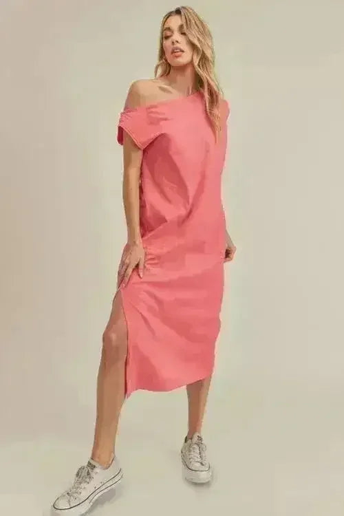Robe midi sans manches à encolure ronde et fente latérale Aemi + Co