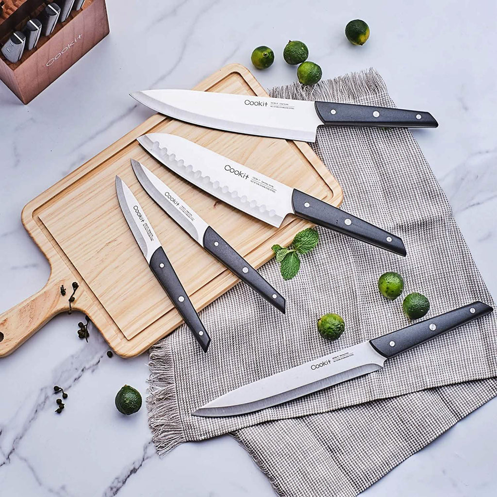 Ensemble de 15 pièces : Bloc de couteaux en acier inoxydable et couteaux à steak dentelés Cookit Germany