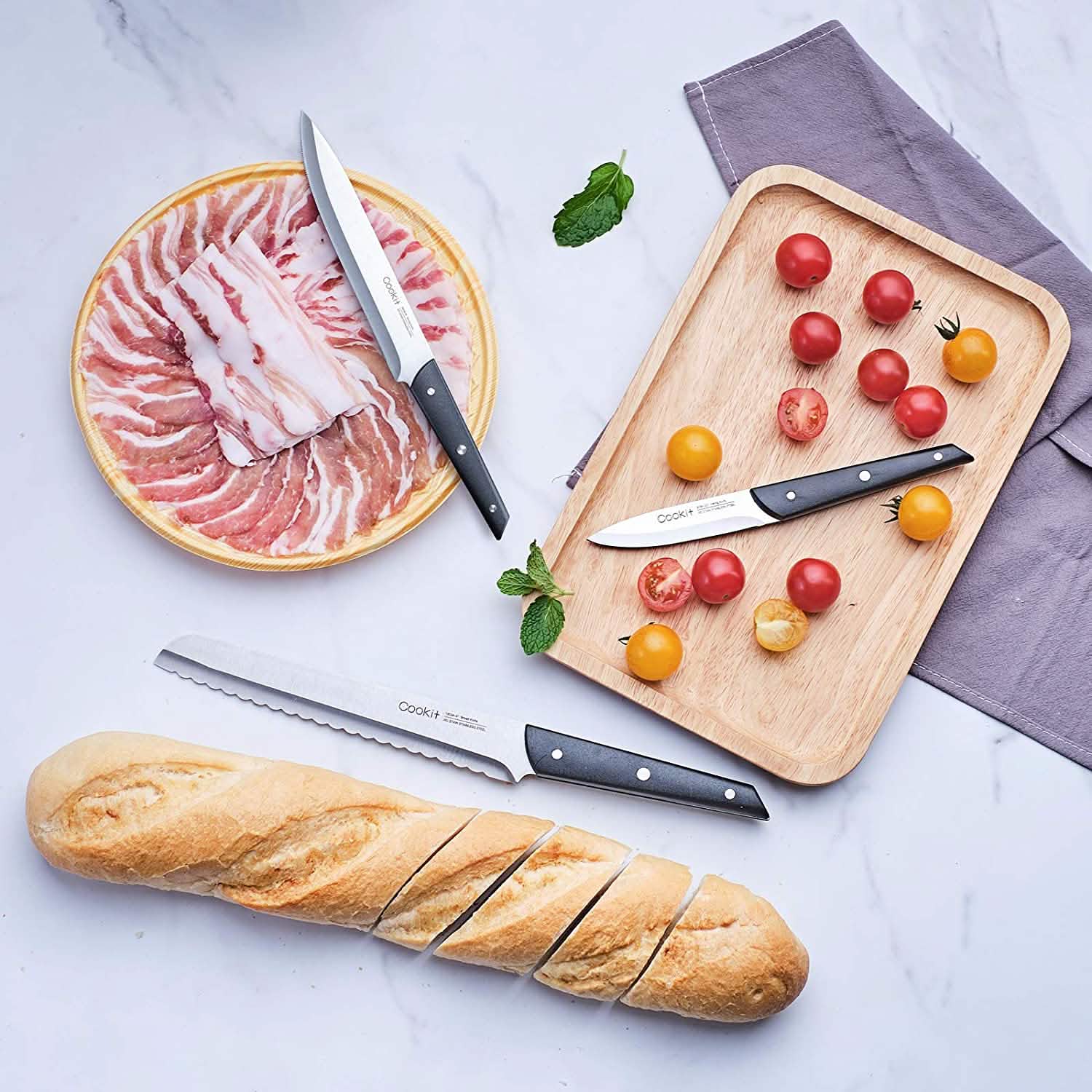 Ensemble de 15 pièces : Bloc de couteaux en acier inoxydable et couteaux à steak dentelés Cookit Germany