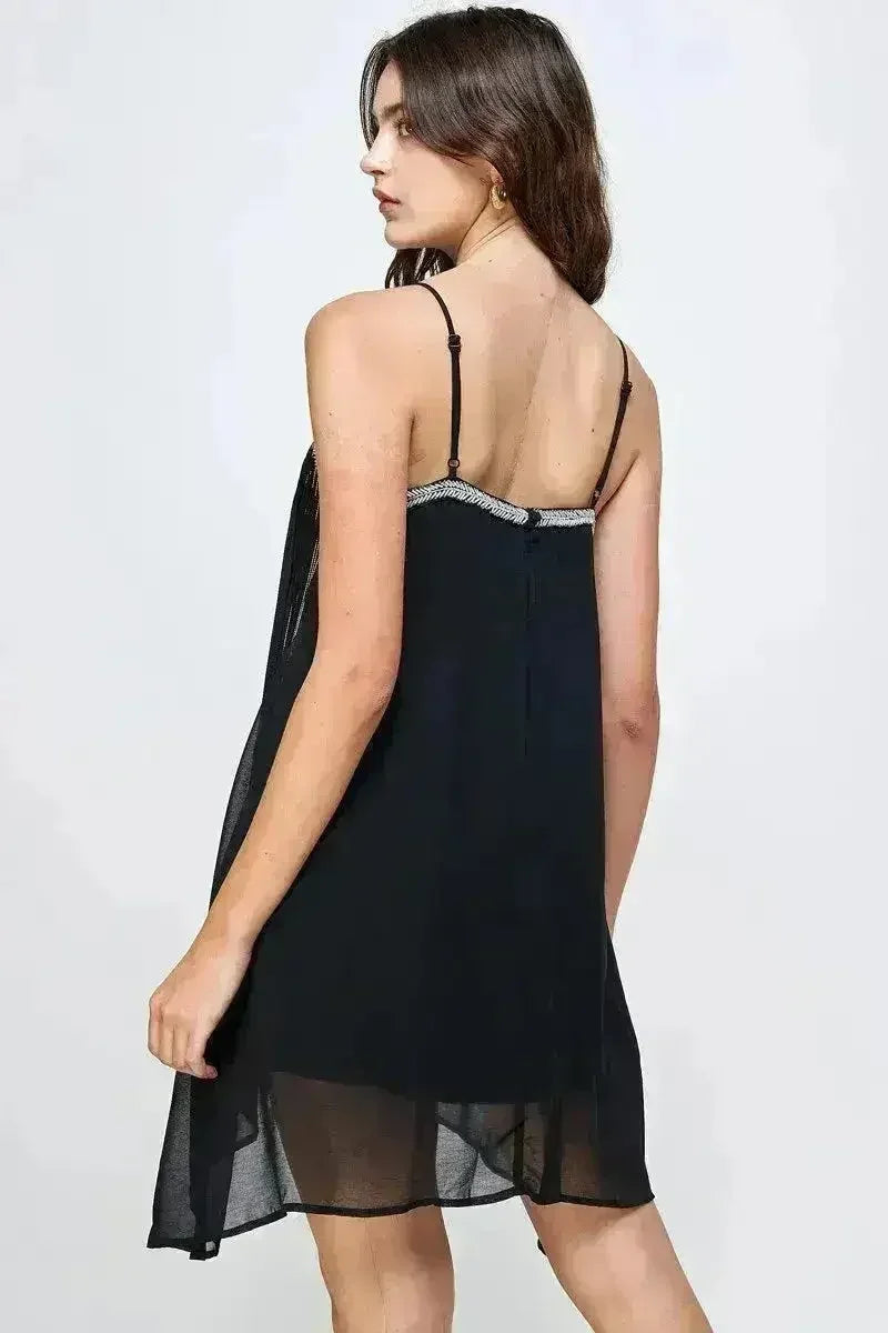Robe courte trapèze en mousseline frangée métallique - Femstylo