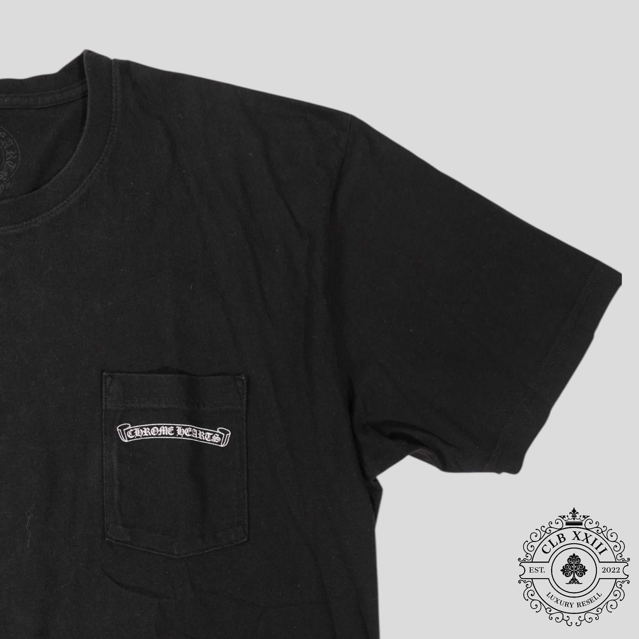 T-shirt à poche Chrome Hearts Scroll Logo noir - D'occasion