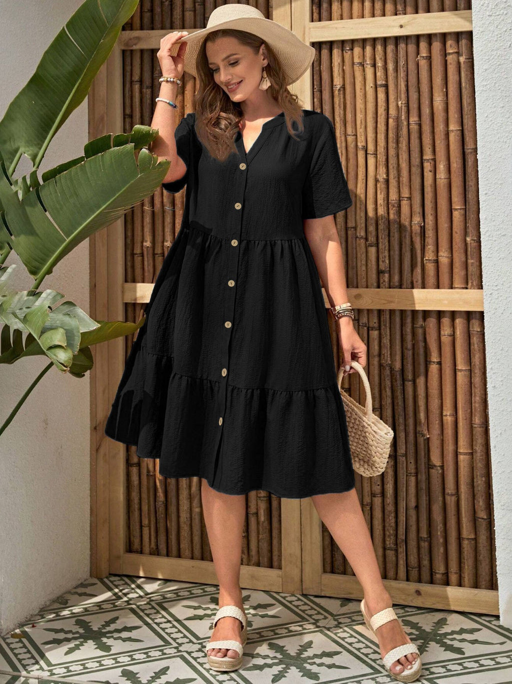 Robe mi-longue à col en V boutonnée grande taille