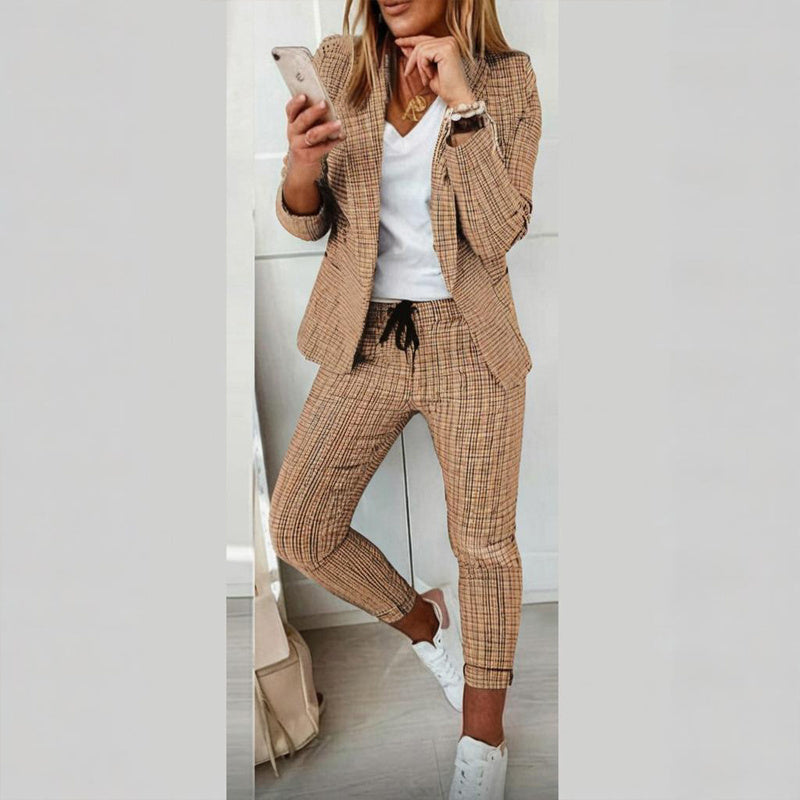 Ensemble tailleur deux pièces à carreaux pour femme