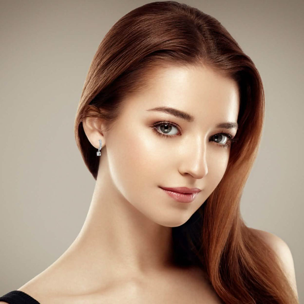 Boucles d'oreilles créoles avec cristaux pendents en or 18 carats