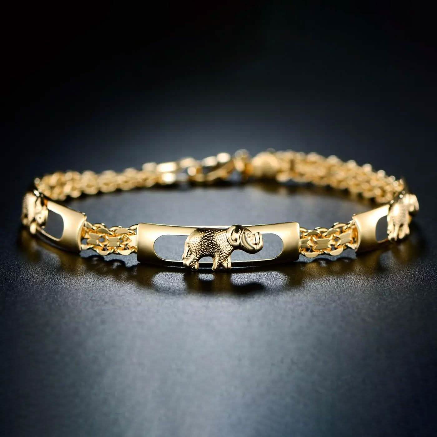 Bracelet plaqué or 18 carats « Parade d'éléphants porte-bonheur »