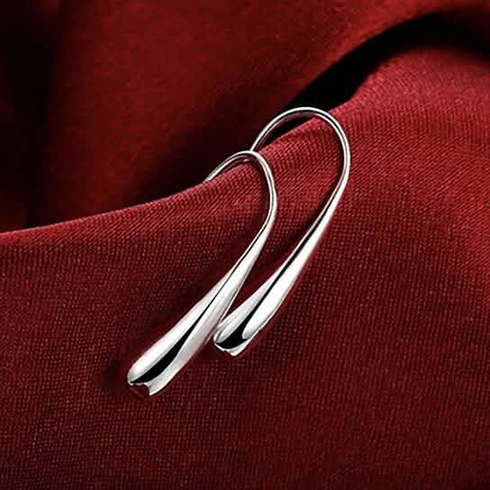 Boucles d'oreilles goutte en or blanc 18 carats