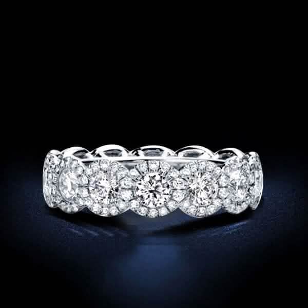 Bague éternité en or blanc 18 carats plaqué, simulant des diamants