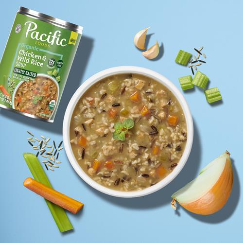 Soupe de poulet et riz sauvage légèrement salée biologique de Pacific Foods, boîte de 462 g
