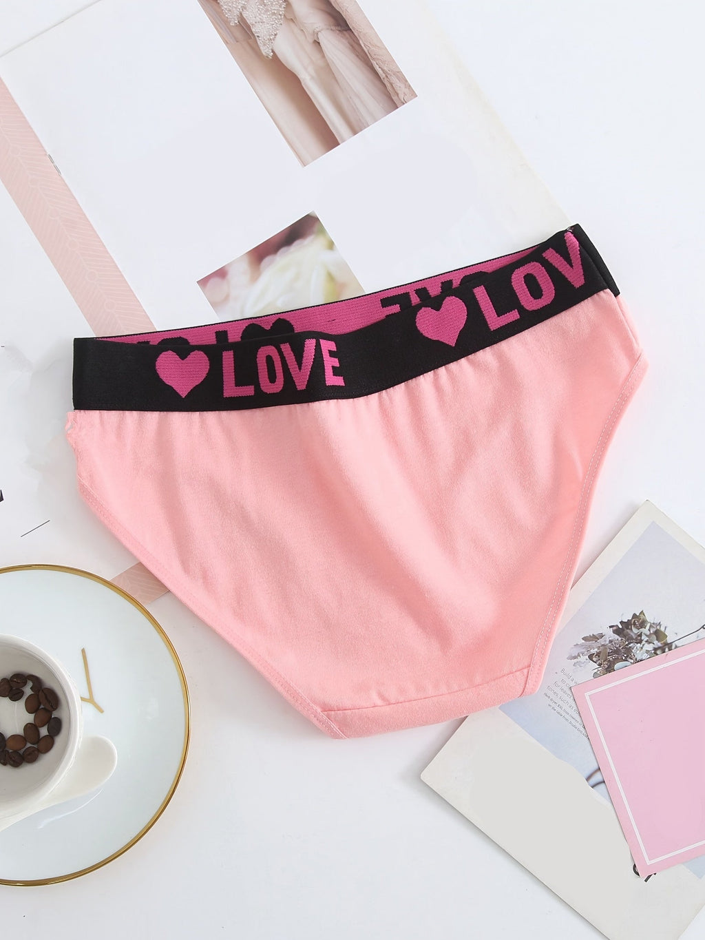 Lot de 6 culottes bikini sans coutures Soft Touch pour femme – Culottes colorées en coton taille basse avec coupe extensible et imprimé alphabet – Essentiels de lingerie et sous-vêtements quotidiens pour femme pour l'été