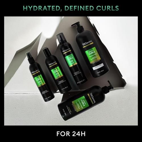 Tresemmé Flawless Curls Mousse Nourrissante à l'Huile de Coco et d'Avocat 15 oz