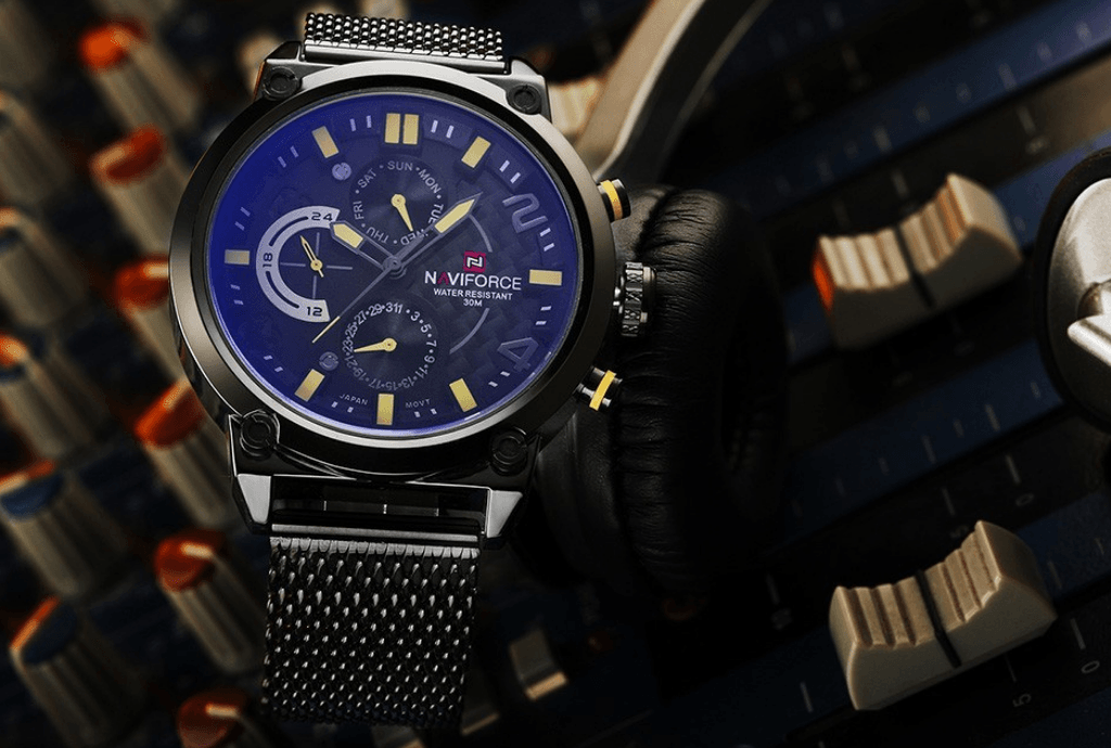 Montres à Quartz Analogiques Multifonctions pour Hommes, Étanche avec Bracelet en Maille d'Acier Inoxydable, Excellent Design, Cadeau Parfait