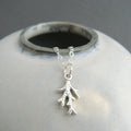 Collier mini branche de corail – Breloque en argent sterling sur chaîne de 40 cm