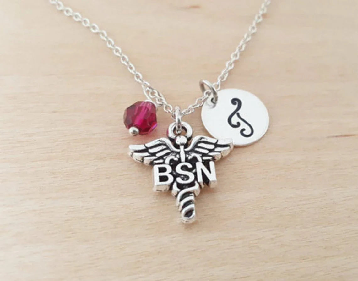 Collier d'infirmière BSN personnalisé – Chaîne en argent sterling avec pierre de naissance et initiale