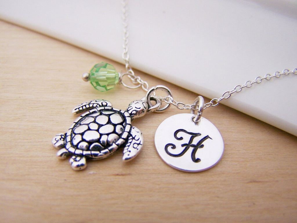 Collier Tortue de Mer – Argent Sterling avec Pierre de Naissance et Breloque Initiale