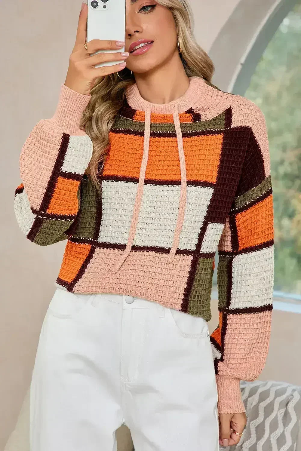 Pull à col montant orange color block en tricot gaufré avec cordon de serrage