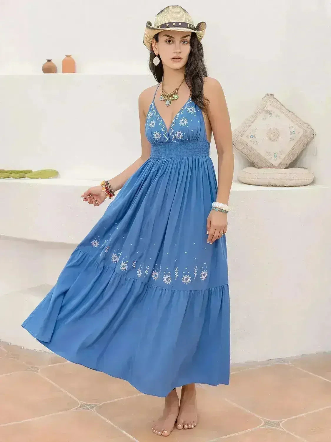Robe longue sans manches à encolure américaine imprimée - Style vacances fluide en viscose | Femstylo