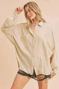 Chemise Aemi + Co à col et manches longues, coutures apparentes à bords francs