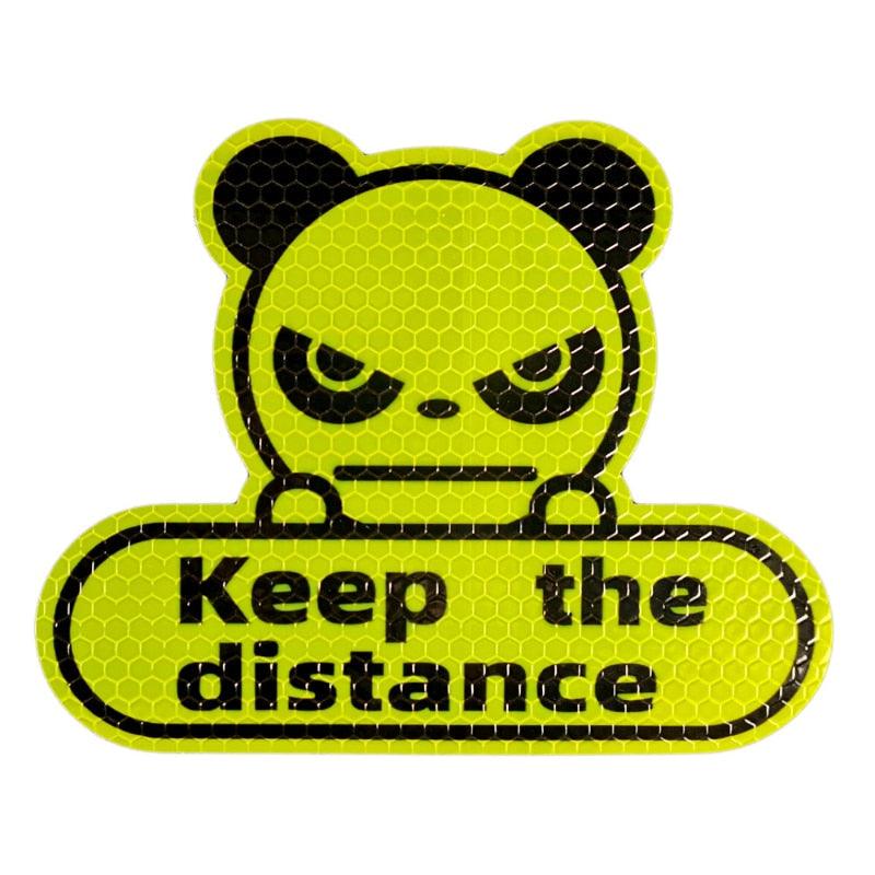 1 autocollant réfléchissant "Keep Distance", motif panda, jaune-vert fluorescent, motif nid d'abeille hexagonal, autocollant "Keep Distance" de dessin animé pour voiture, bande réfléchissante, autocollant de sécurité et d'avertissement.