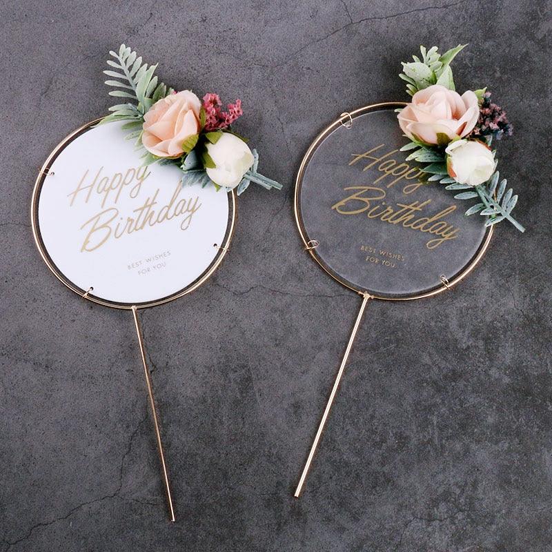 1pcs Décoration de gâteau d'anniversaire en métal Joyeux Anniversaire, Décoration de gâteau en métal et acrylique avec grappe de fleurs artificielles roses pour décoration de fête prénatale, d'anniversaire et de pâtisserie.