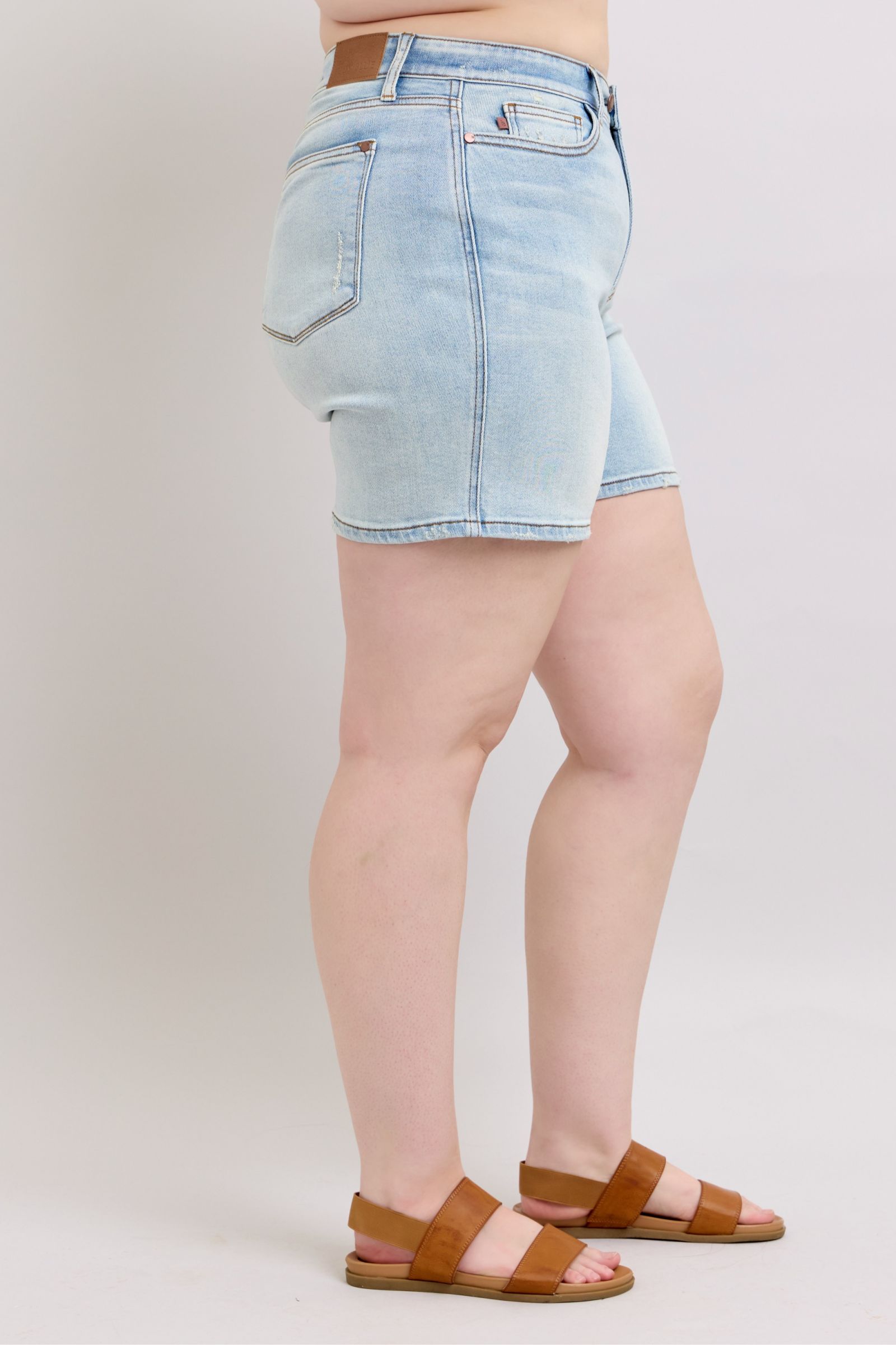 Short en jean à 2 boutons avec poches