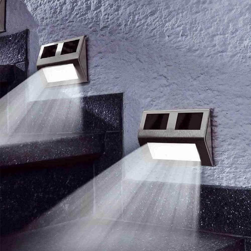 Lot de 2 : Lampe Murale Solaire 2 LED Étanche, Lumière de Sécurité