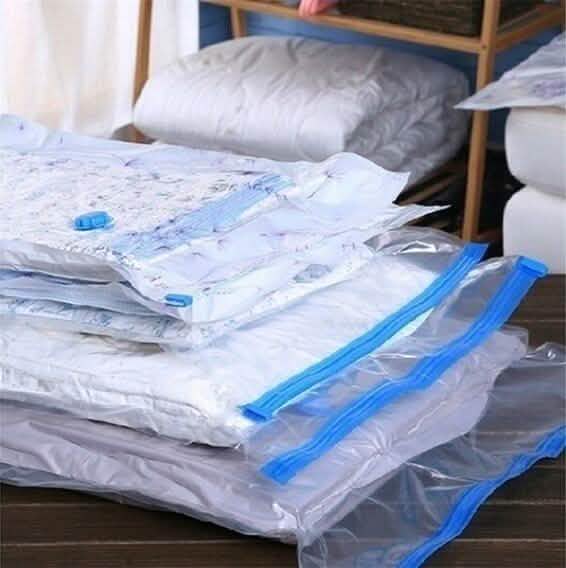 Lot de 2 : Sacs de rangement sous vide peu encombrants