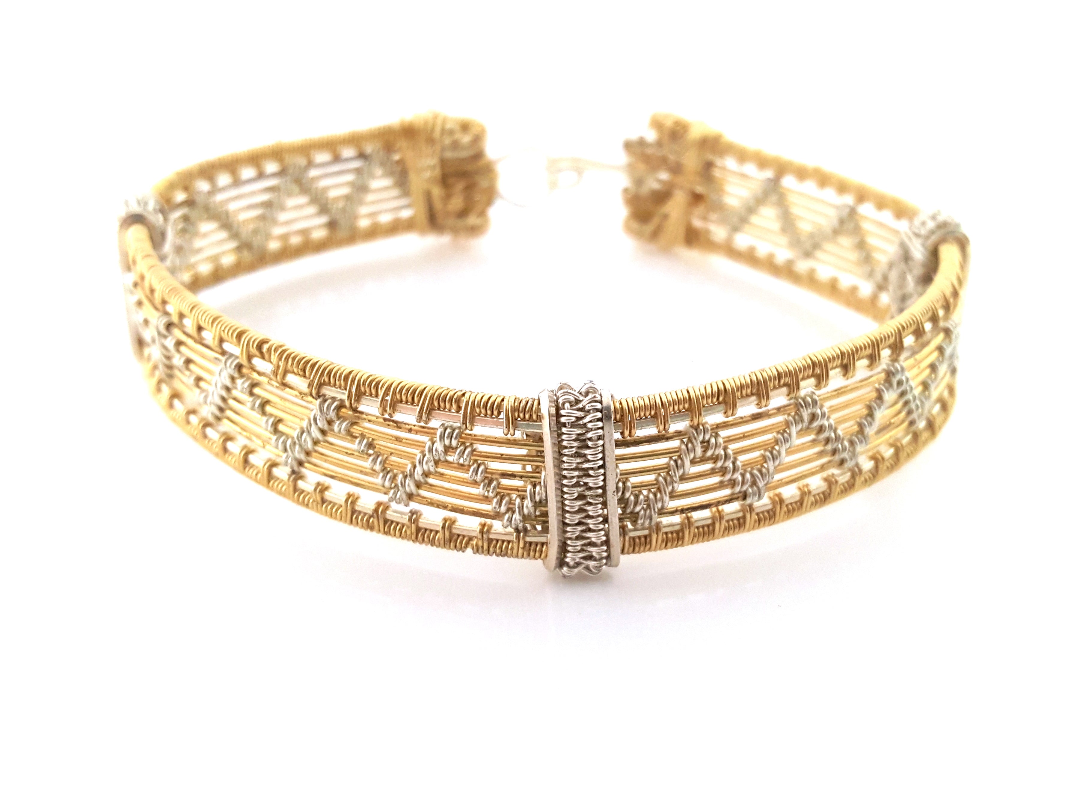 Tel que vu aux Golden Globes – Bracelet Chevron & Tressé en Métaux Mixtes