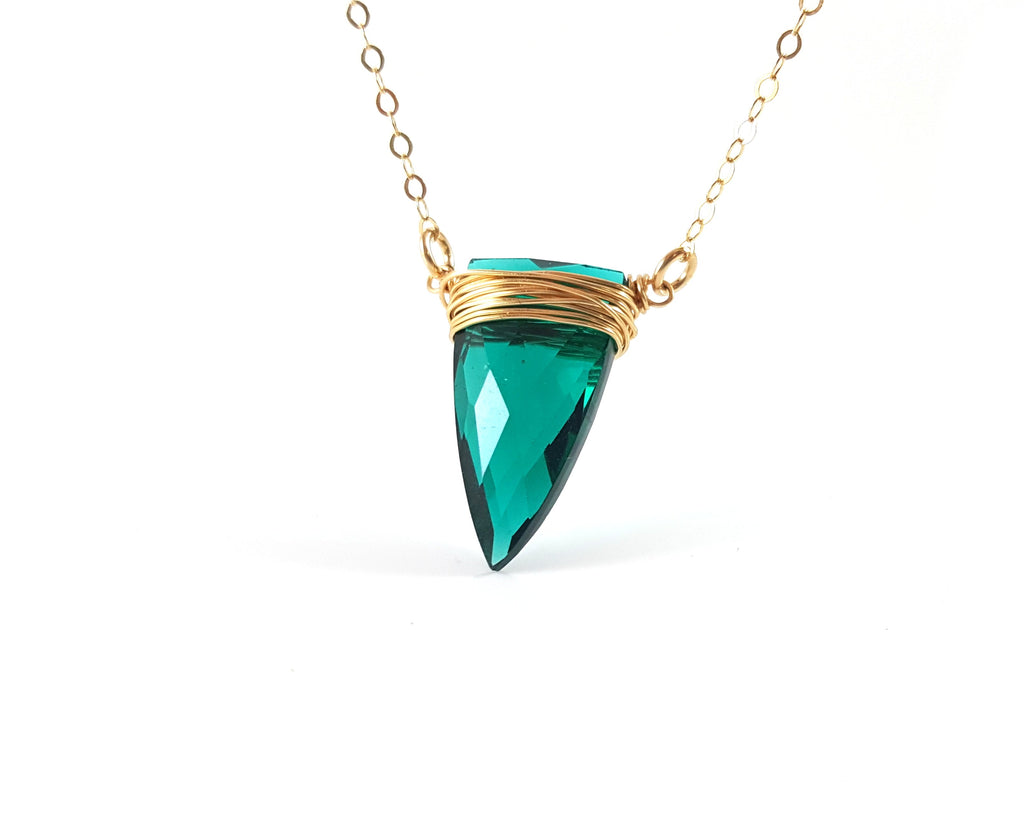 Collier Briolette Filigrane Vert Émeraude