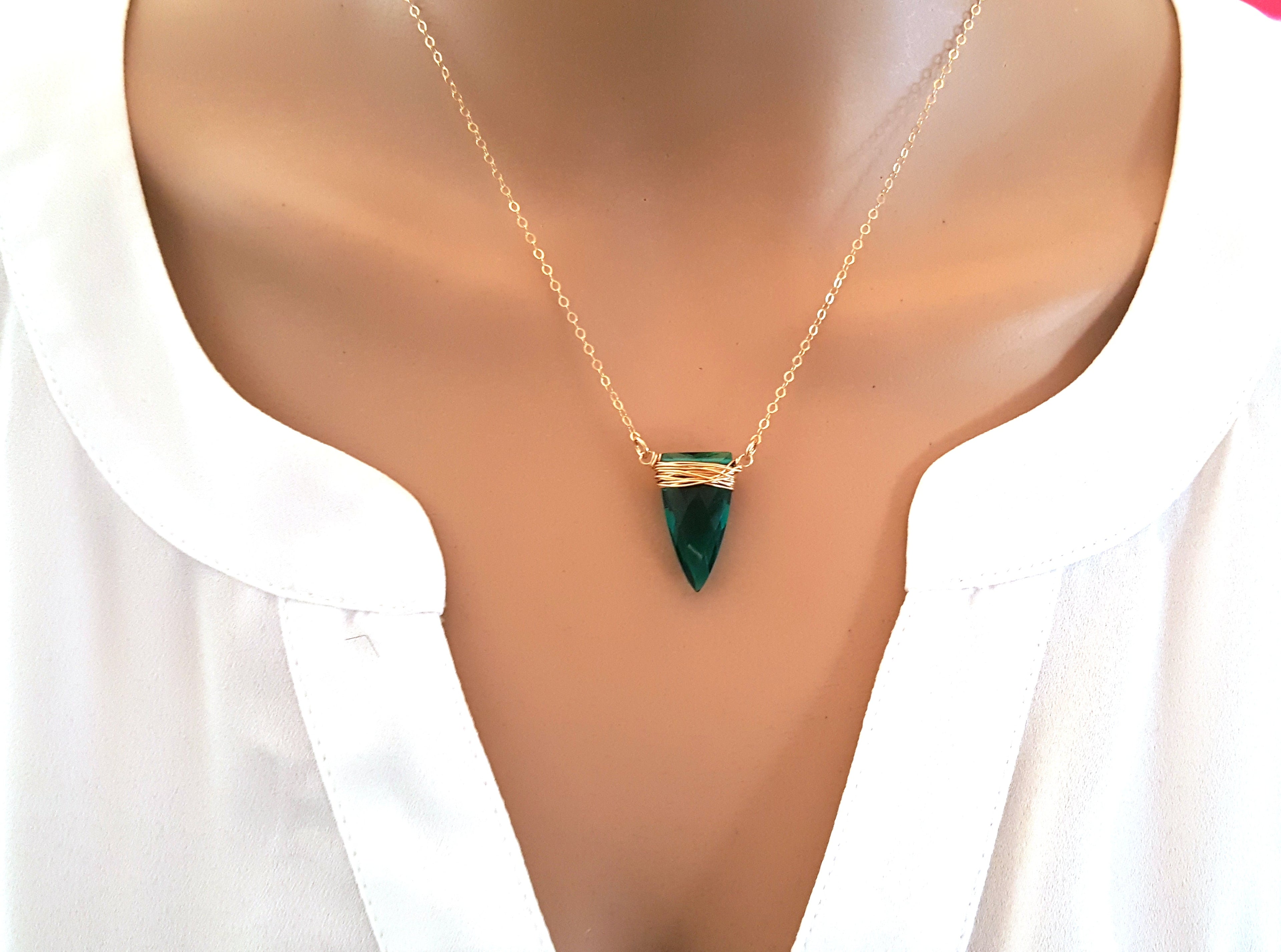 Collier Briolette Filigrane Vert Émeraude
