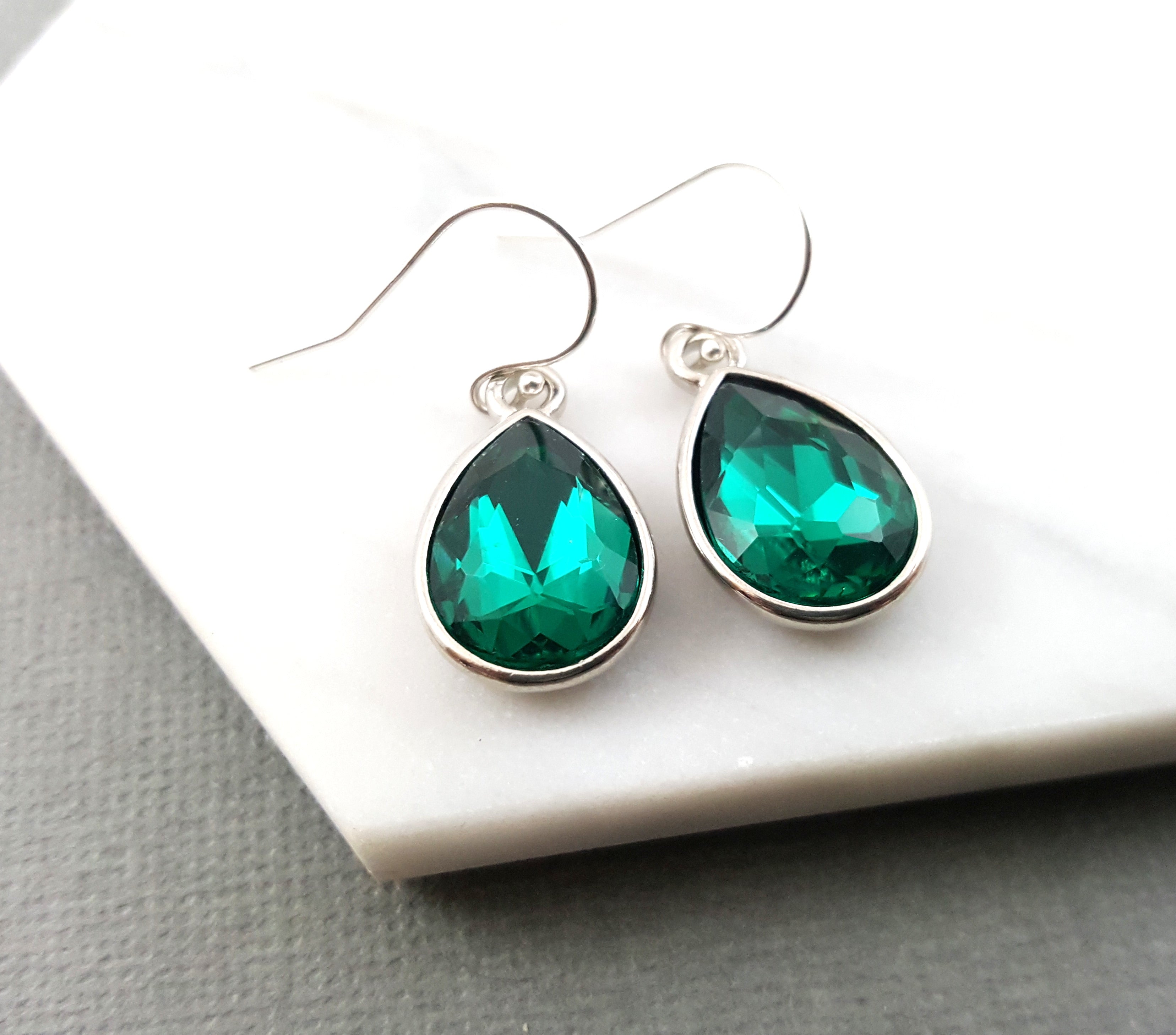 Boucles d'oreilles pierre de naissance de mai - Boucles d'oreilles en cristal en forme de goutte