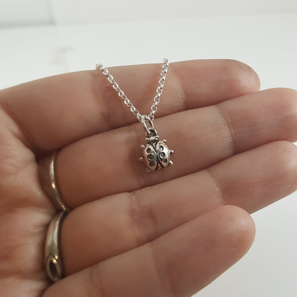 Pendentif coccinelle - Collier en argent sterling