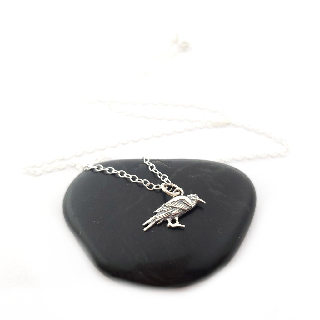 Collier Charme Corbeau Pendentif Oiseau - Bijou Fait Main en Argent Sterling