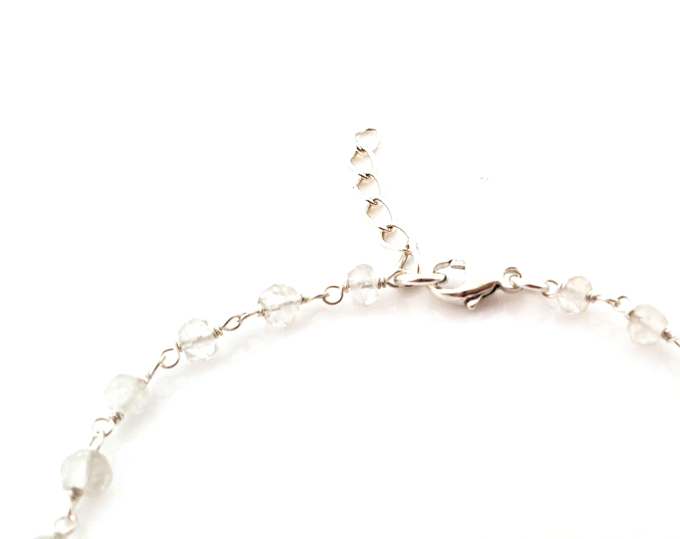 Bracelet en quartz serti de fil