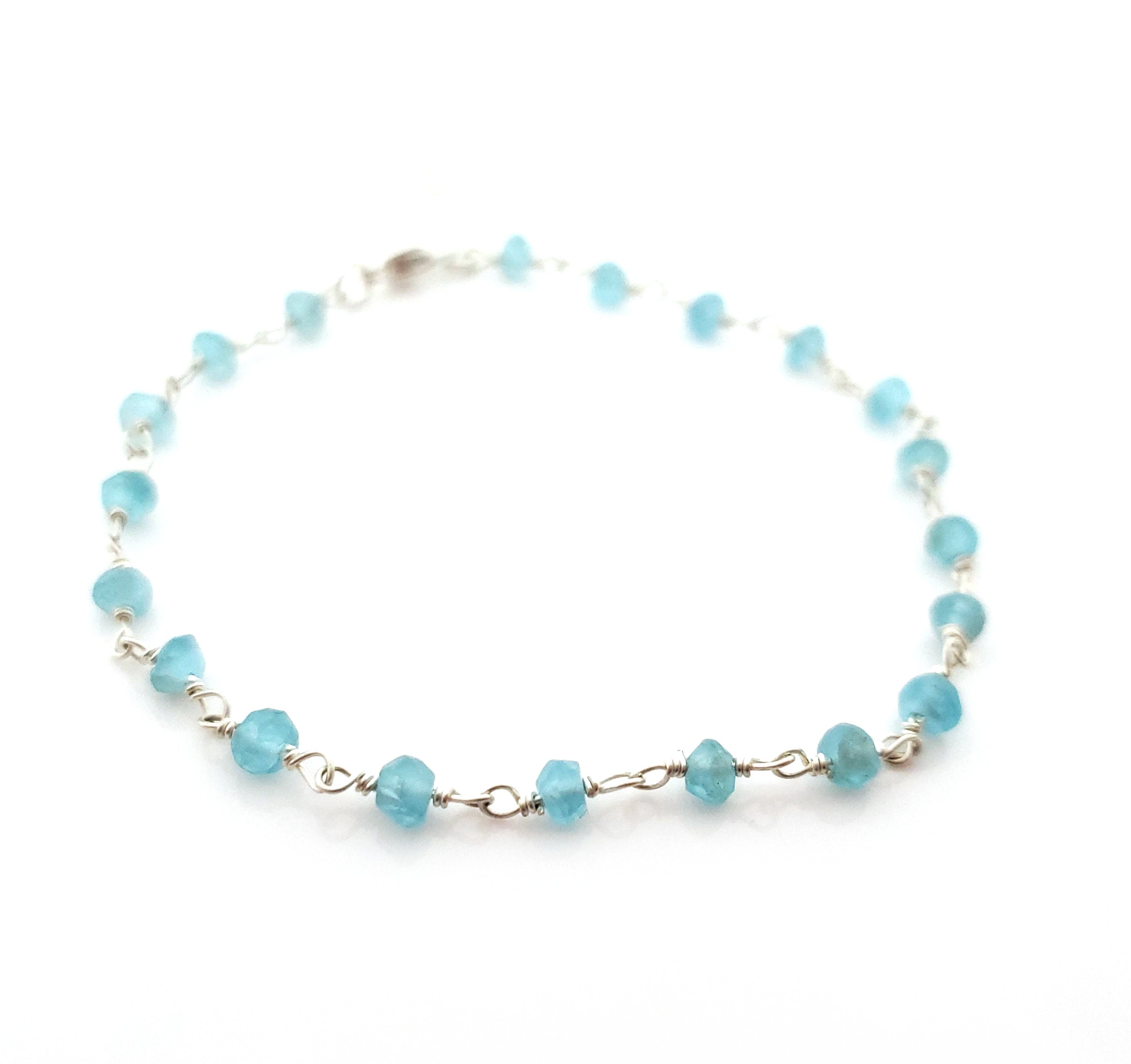 Bracelet à superposer en aigue-marine