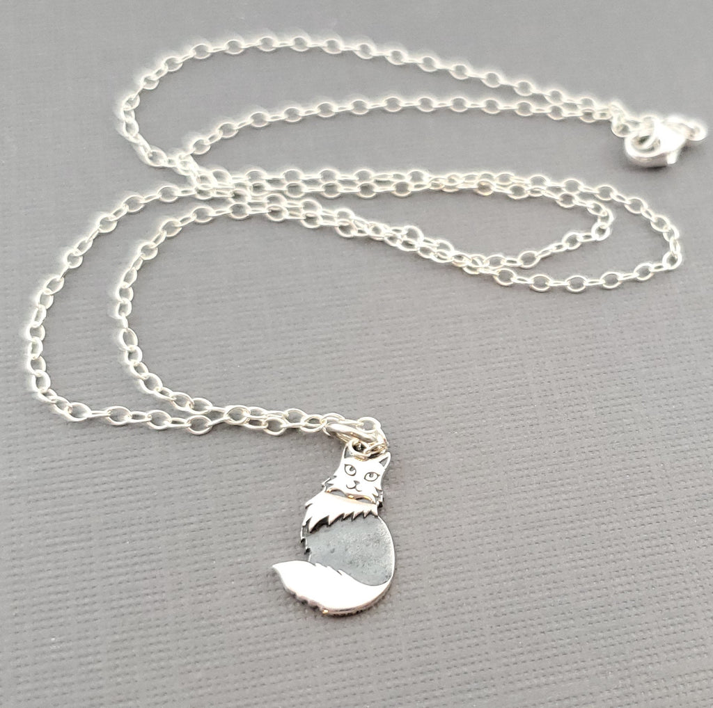 Sterling Silver Fluffy Cat Charm Necklace – Realistic Cat Lover Gift